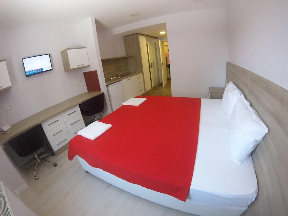 Ucar Royal Hotel Ve Konferans Salonu Ağva 外观 照片